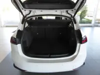 Gebraucht BMW 220 170 PS (125 kW) 2025 Alpinweiss iii Coupé