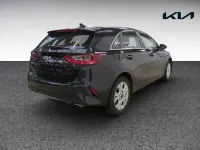 Używany Kia Ceed Vision 140 KM (102 kW) 2025 Czarny Hatchback
