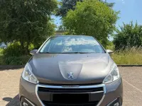 Gebraucht Peugeot 208 83 PS (61 kW) 2017 Grau Kleinwagen