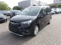 Gebraucht Opel Combo Life Innovation 131 PS (96 kW) 2018 Schwarz Limousine