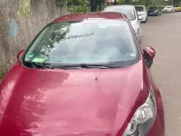 Gebraucht Ford Fiesta 60 PS (44 kW) 2009 Rot Kleinwagen