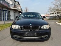 Gebraucht BMW 118 143 PS (105 kW) 2011 Schwarz Kleinwagen