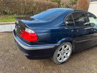 Gebraucht BMW 320 M Sport 170 PS (125 kW) 2001 Blau Limousine
