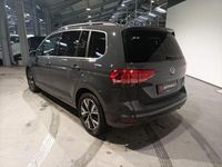 Gebraucht VW Touran Highline 150 PS (110 kW) 2022 Grau Van / Kleinbus