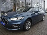Gebraucht Ford Mondeo Titanium 188 PS (138 kW) 2020 Blau Limousine