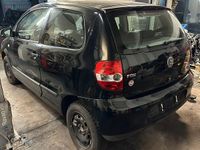 Second-hand VW Fox 60 CP (44 kW) 2008 Negru Hatchback