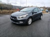 Gebraucht Kia Ceed 135 PS (99 kW) 2012 Grau Kleinwagen