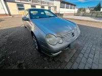 Gebraucht Mercedes C200 163 PS (119 kW) 2004 Gold Coupé