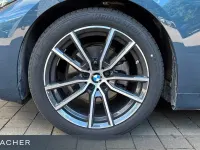 Gebraucht BMW 420 184 PS (135 kW) 2025 Arctic race blue metallic Cabrio