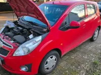 Używany Chevrolet Spark 60 KM (44 kW) 2011 Czerwony Hatchback