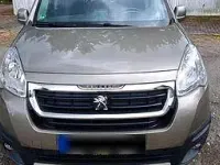 Gebraucht Peugeot Partner Tepee Active 110 PS (80 kW) 2018 Andere farben Van / Kleinbus