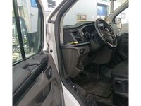 Gebraucht Ford Transit Custom 170 PS (125 kW) 2019 Frostweiß Van / Kleinbus