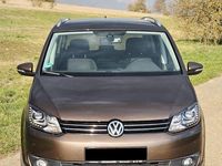 Gebraucht VW Touran Cup 140 PS (102 kW) 2015 Braun Van / Kleinbus
