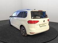 Gebraucht VW Touran Active 150 PS (110 kW) 2022 Weiss Van / Kleinbus