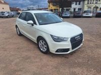 Gebraucht Audi A1 Sportback Attraction 90 PS (66 kW) 2012 Weiß Kleinwagen