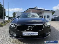Gebraucht Volvo V90 Momentum 150 PS (110 kW) 2019 Onyx black / Kombi