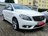Gebraucht Mercedes B180 2011 Weiß Kleinwagen