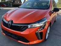 Neu Renault Clio V Evolution 67 PS (49 kW) 2025 Orange Limousine