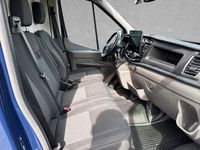 Gebraucht Ford Transit Trend 105 PS (77 kW) 2023 Blazerblau Kleinwagen