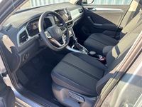 Neu VW T-Roc Edition 150 PS (110 kW) 2026 Pyritsilber metallic pyritsilber metallic SUV