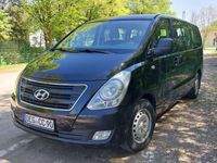 gebraucht Hyundai H-1 Travel Schwarz Bj.2014