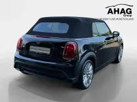 Gebraucht Mini Cooper Cabriolet 136 PS (100 kW) 2023 Midnight black Cabrio