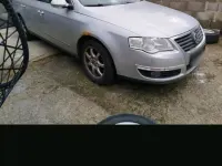 Usata VW Passat 105 CV (77 kW) 2008 Argento Station wagon