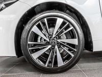Neu Toyota Corolla 141 PS (103 kW) 2025 Schneeweiß Kombi