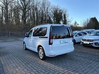 Gebraucht VW Caddy Life 102 PS (75 kW) 2023 Weiß Van / Kleinbus