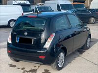 Gebraucht Lancia Ypsilon Platinum 77 PS (56 kW) 2009 Blau Kleinwagen