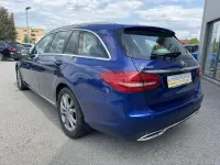 Gebraucht Mercedes C180 156 PS (114 kW) 2018 Brillantblau Kombi