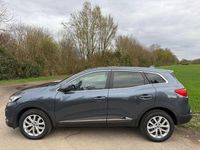 Gebraucht Renault Kadjar Equilibre 140 PS (102 kW) 2021 Grau SUV