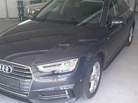 Używany Audi A4 Ambiente 150 KM (110 kW) 2016 Czarny Sedan/Limuzyna