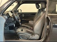 Używany Mini Cooper 136 KM (100 kW) 2021 Czarny Hatchback