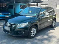 Gebraucht VW Tiguan 140 PS (102 kW) 2011 Grün SUV