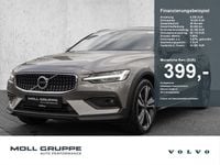 Gebraucht Volvo V60 CC Pro 197 PS (144 kW) 2022 Pebble grey / metallic Kombi