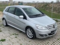 gebraucht Mercedes B180 Automatik/Tempomat/Shz/Pdc/Xenon/Euro5