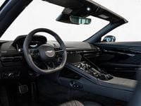 Neu Aston Martin DB12 680 PS (500 kW) 2026 Silber aluminite silver Cabrio