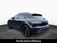 Gebraucht Porsche Macan GTS 441 PS (324 kW) 2022 Tiefschwarzmetallic SUV