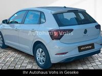 Neu VW Polo Basis 80 PS (58 kW) 2025 Grau Kleinwagen