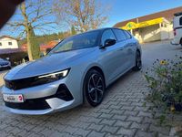 Neu Opel Astra 131 PS (96 kW) 2025 Silber Kombi
