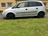 Gebraucht Opel Meriva 101 PS (74 kW) 2003 Silber Van / Kleinbus