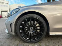 Gebraucht Mercedes C400 333 PS (244 kW) 2018 Silber Coupé