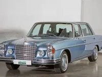 Gebraucht Mercedes 300 Classic 250 PS (183 kW) 1970 Db 906 graublaumetallic Limousine
