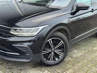 Gebraucht VW Tiguan Active 131 PS (96 kW) 2022 Schwarz SUV