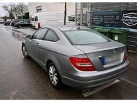 Gebraucht Mercedes C180 156 PS (114 kW) 2011 Silber Coupé