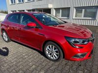 Gebraucht Renault Mégane IV Experience 101 PS (74 kW) 2016 Rot Limousine