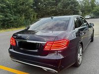 Gebraucht Mercedes E350 AMG 258 PS (189 kW) 2015 Blau Limousine