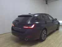 Używany BMW 320 Shadowline 190 KM (139 kW) 2023 Czarny Kombi