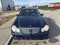 Gebraucht Mercedes C180 129 PS (94 kW) 2001 Schwarz Coupé